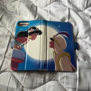 HOST PICK!! Disney Aladdin iPhone 8 or 7 case with card holders